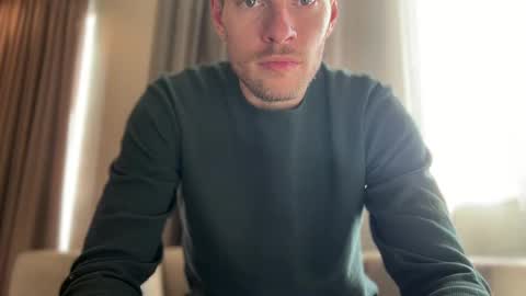 Leo online show from January 12, 5:33 pm