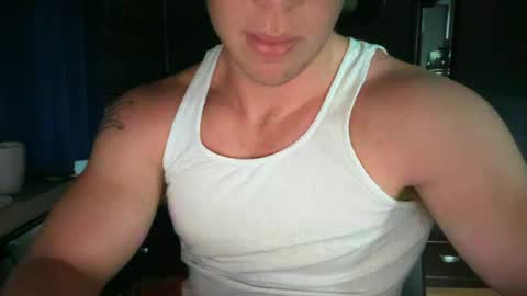 Snapshot of daddygmoney6969 chatting on July 7, 12:09 pm daddygmoney6969 online show from July 7, 12:09 pm