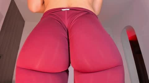Snapshot of daddylovesmybigbutt chatting on April 16, 1:39 am Creamy online show from April 16, 1:39 am