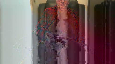 Snapshot of daddyoldcock chatting on October 21, 1:39 am daddyoldcock online show from October 21, 1:39 am
