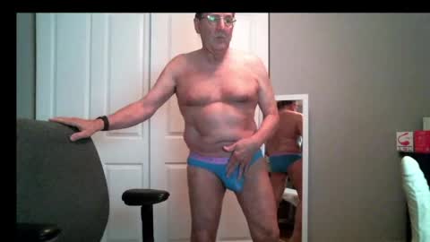 daddys7plus online show from May 8, 2:06 am