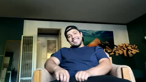 daddyscreamfilling253 online show from August 6, 1:40 am