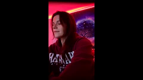 daddysgoodgirl online show from December 4, 1:48 am