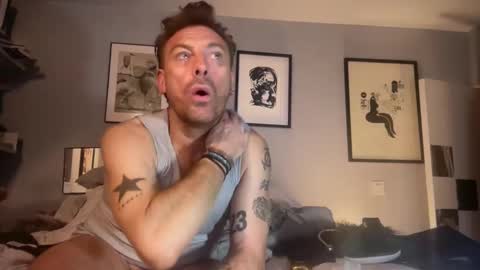 Snapshot of daddyswede23 chatting on February 11, 5:01 am daddyswede23 online show from February 11, 5:01 am