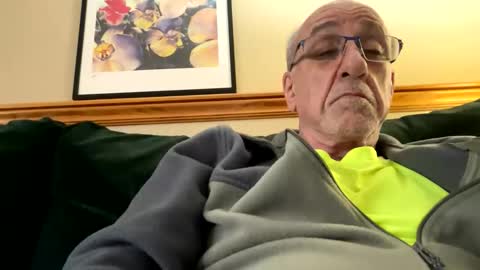 daddyweis online show from April 4, 6:49 pm