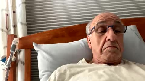 Snapshot of daddyweis chatting on April 23, 2:02 am daddyweis online show from April 23, 2:02 am
