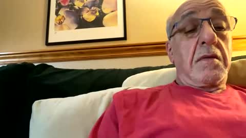 Snapshot of daddyweis chatting on May 16, 11:31 am daddyweis online show from May 16, 11:31 am
