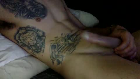 Snapshot of daddywitdalongpipe chatting on November 4, 8:02 am daddywitdalongpipe online show from November 4, 8:02 am