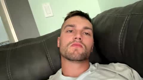 Snapshot of daddyyjus chatting on April 11, 6:34 pm daddyyjus online show from April 11, 6:34 pm