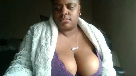 Snapshot of dadees_qtpie chatting on March 7, 6:33 pm DadeesQTPieViolex SecretDesires online show from March 7, 6:33 pm