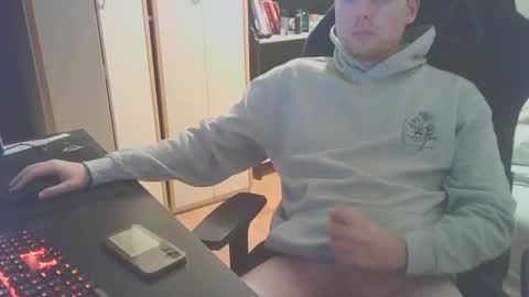 Snapshot of dae5 chatting on October 21, 5:57 pm Dae5 online show from October 21, 5:57 pm