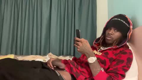 Snapshot of daedotfrankyloko649881 chatting on February 23, 9:28 am DaedotFrankyLoko online show from February 23, 9:28 am