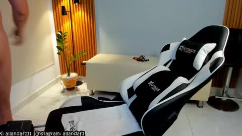 Allan Daf online show from December 14, 2:23 am