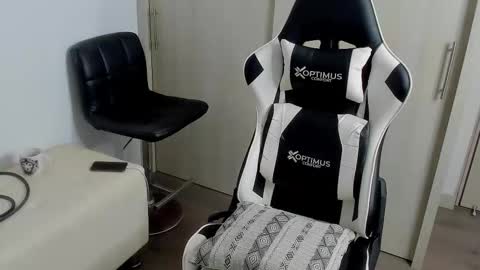 Allan Daf online show from October 31, 2:56 am