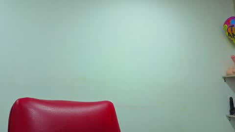 Snapshot of daffnelewis chatting on July 18, 11:14 am daffnelewis online show from July 18, 11:14 am