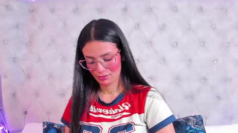 Snapshot of dafne_bss chatting on July 9, 3:54 am dafne_bss online show from July 9, 3:54 am