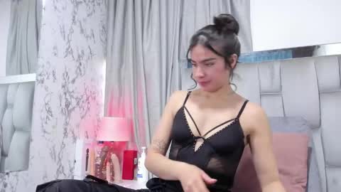 Snapshot of dafne_quenn chatting on September 25, 1:15 pm dafne_quenn online show from September 25, 1:15 pm