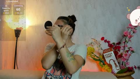 Snapshot of dafnemel chatting on May 21, 4:14 pm dafnemel online show from May 21, 4:14 pm