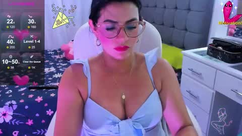 Snapshot of dahian_carter chatting on January 3, 11:23 pm Dahian online show from January 3, 11:23 pm