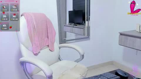 Snapshot of dahian_carter chatting on September 25, 12:20 pm Dahian online show from September 25, 12:20 pm