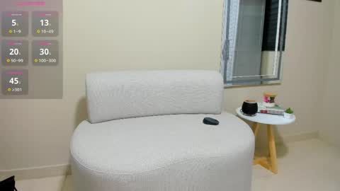 Dahian  online show from April 15, 10:11 am