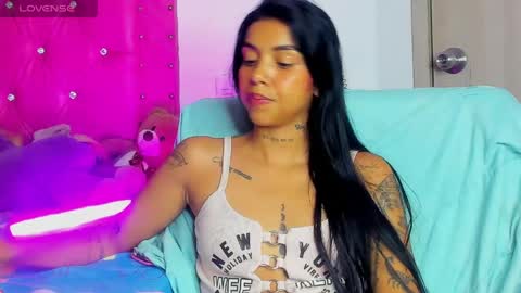 Snapshot of dahiangomezz chatting on June 2, 10:34 pm online show from June 2, 10:34 pm