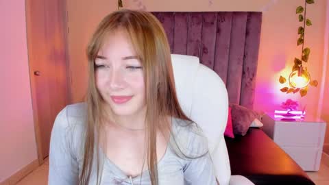 Dahlia online show from September 15, 1:33 pm