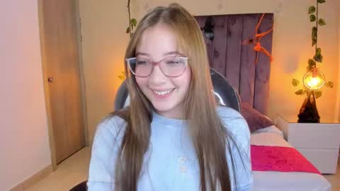 Dahlia online show from October 14, 9:37 pm