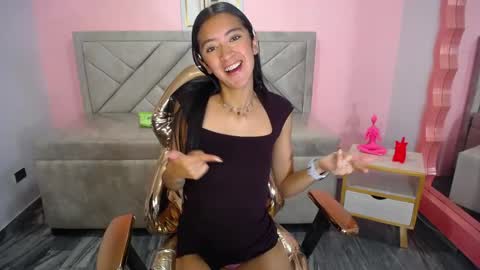 dahyan_ch online show from November 14, 4:38 pm