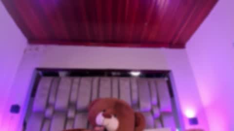 Snapshot of daia_ortiz chatting on February 22, 9:46 pm Daia Ortiz online show from February 22, 9:46 pm