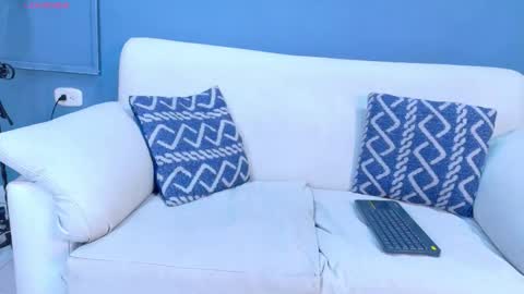 daiisy_kiss online show from October 28, 1:20 am