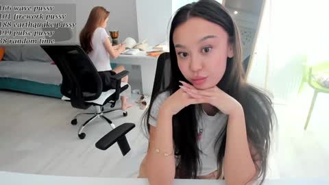 Snapshot of daily_love chatting on November 6, 6:14 am daily_love online show from November 6, 6:14 am