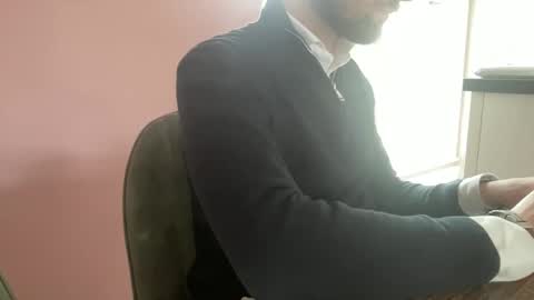 Your daily dose online show from April 10, 9:14 am