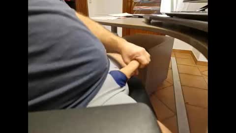 dailymonster online show from December 4, 2:37 pm