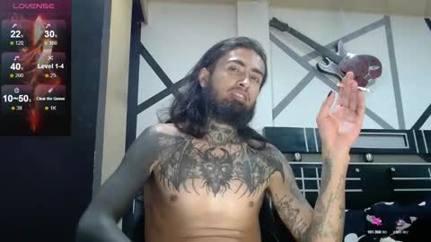Snapshot of daimon_rock01 chatting on September 23, 1:30 am felipe online show from September 23, 1:30 am
