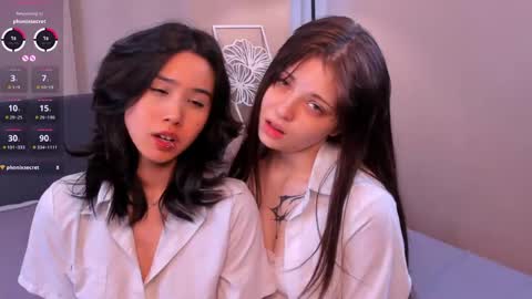 Snapshot of dainalargena chatting on April 13, 7:36 am Aoi and Lily best friends online show from April 13, 7:36 am