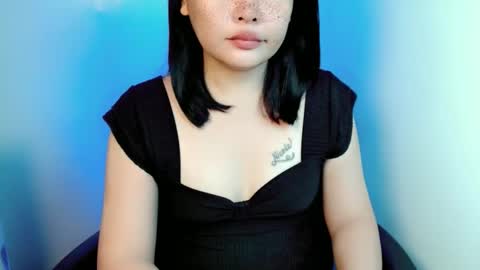 Snapshot of dainaxoxoxo chatting on February 22, 8:51 pm Diana online show from February 22, 8:51 pm