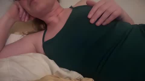 Mx Mommy Moo online show from February 21, 2:28 am