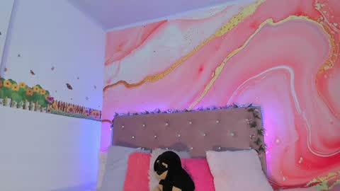 Dai online show from February 6, 10:59 am