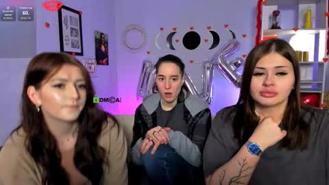 daisy online show from February 11, 8:25 pm