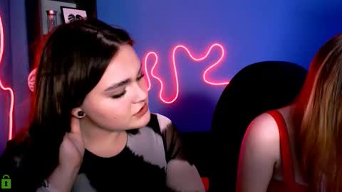 Snapshot of daisy_candy chatting on September 25, 9:18 pm Little Di online show from September 25, 9:18 pm