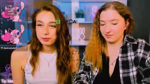 Little Di online show from March 19, 8:13 pm