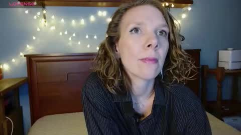 daisy_lovely online show from January 19, 4:16 am