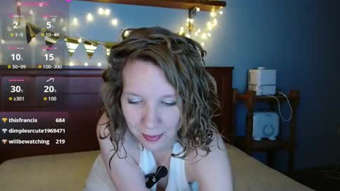 daisy_lovely online show from March 16, 4:18 am