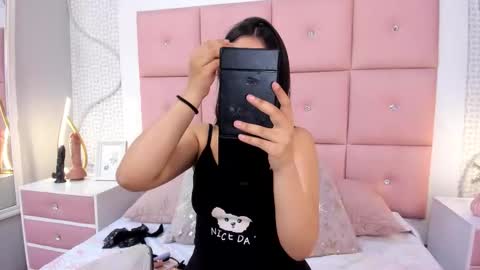 Mariana online show from December 17, 12:22 pm