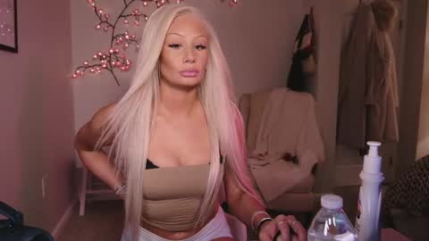 daisy online show from April 15, 12:06 am