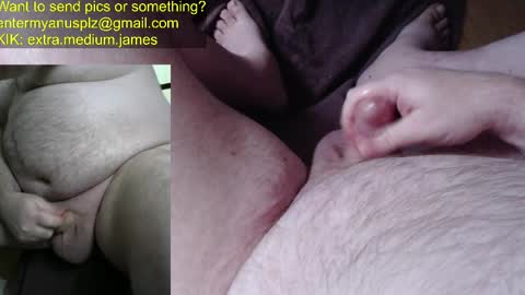 Snapshot of dajangler chatting on October 25, 10:15 pm Dajangler online show from October 25, 10:15 pm