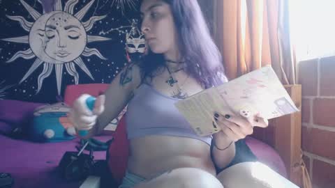    --  -- help me reach 100 hands up  online show from January 13, 8:26 pm