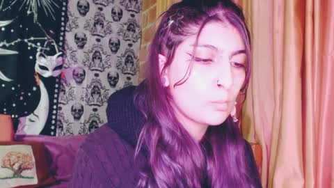    --  -- help me reach 100 hands up  online show from February 6, 4:53 am