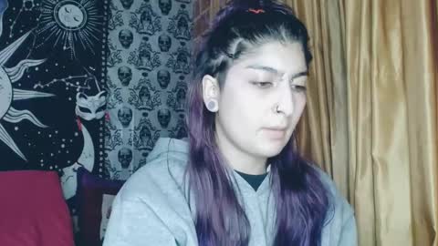    --  -- help me reach 100 hands up  online show from February 26, 3:10 am